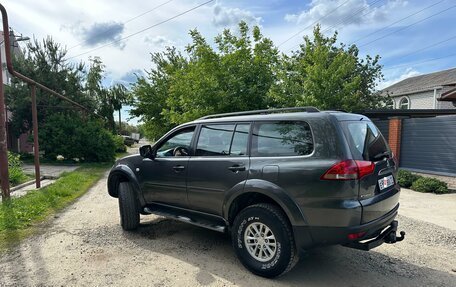 Mitsubishi Pajero Sport II рестайлинг, 2013 год, 1 950 000 рублей, 4 фотография