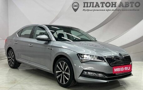 Skoda Superb III рестайлинг, 2024 год, 4 199 000 рублей, 3 фотография