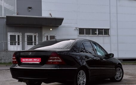 Mercedes-Benz C-Класс, 2005 год, 700 000 рублей, 5 фотография