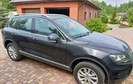 Volkswagen Touareg III, 2011 год, 2 500 000 рублей, 4 фотография