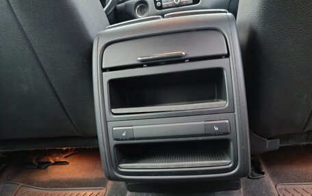 Volkswagen Touareg III, 2011 год, 2 500 000 рублей, 8 фотография