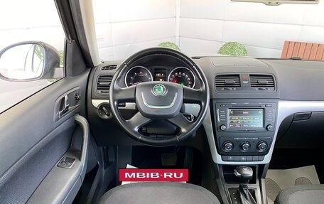 Skoda Yeti I рестайлинг, 2012 год, 1 279 000 рублей, 8 фотография