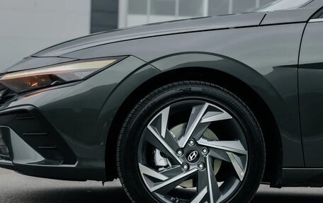 Hyundai Elantra, 2024 год, 1 890 000 рублей, 8 фотография