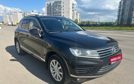 Volkswagen Touareg III, 2016 год, 3 300 000 рублей, 2 фотография