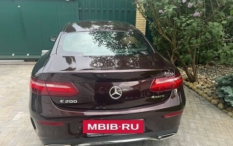 Mercedes-Benz E-Класс, 2019 год, 5 300 000 рублей, 6 фотография