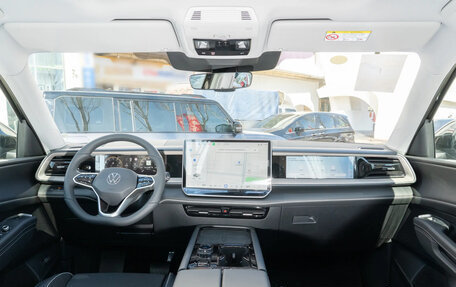 Volkswagen Teramont, 2025 год, 5 770 000 рублей, 9 фотография
