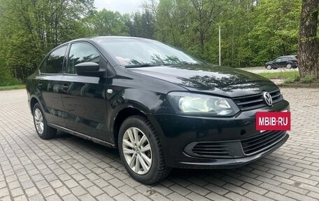Volkswagen Polo VI (EU Market), 2012 год, 380 000 рублей, 2 фотография