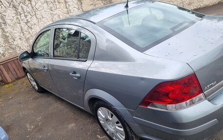 Opel Astra H, 2011 год, 595 000 рублей, 2 фотография