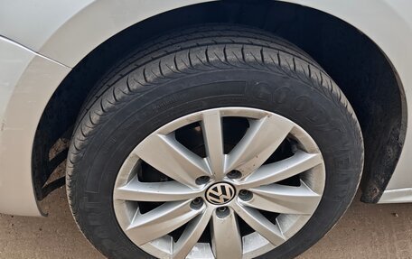 Volkswagen Jetta VI, 2012 год, 960 000 рублей, 6 фотография