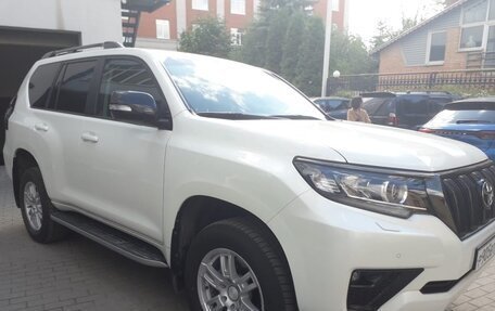 Toyota Land Cruiser Prado 150 рестайлинг 2, 2021 год, 6 590 000 рублей, 7 фотография