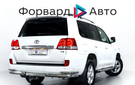 Toyota Land Cruiser 200, 2011 год, 3 500 000 рублей, 7 фотография