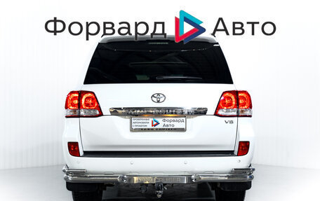 Toyota Land Cruiser 200, 2011 год, 3 500 000 рублей, 6 фотография