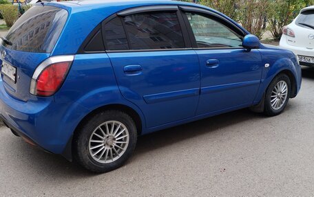 KIA Rio II, 2011 год, 850 000 рублей, 2 фотография