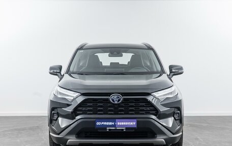 Toyota RAV4, 2024 год, 5 850 000 рублей, 3 фотография