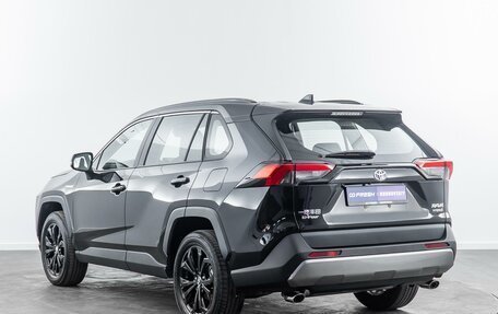 Toyota RAV4, 2024 год, 5 850 000 рублей, 2 фотография