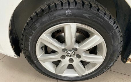 Volkswagen Polo VI (EU Market), 2011 год, 700 000 рублей, 9 фотография