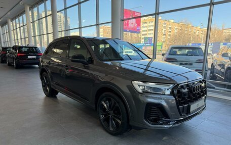 Audi Q7, 2024 год, 13 000 000 рублей, 3 фотография