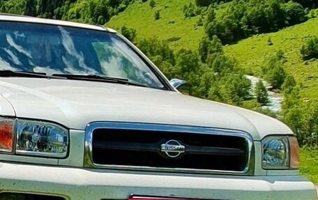 Nissan Pathfinder, 1999 год, 639 000 рублей, 2 фотография