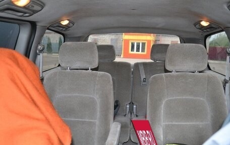 KIA Carnival III, 2004 год, 350 000 рублей, 5 фотография