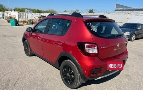 Renault Sandero II рестайлинг, 2016 год, 994 000 рублей, 2 фотография