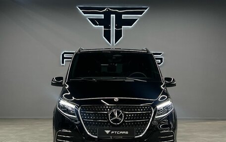 Mercedes-Benz V-Класс, 2024 год, 14 300 000 рублей, 2 фотография