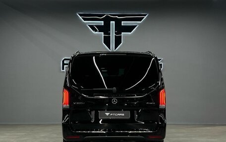 Mercedes-Benz V-Класс, 2024 год, 14 300 000 рублей, 5 фотография