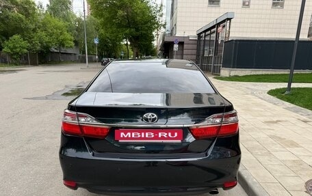 Toyota Camry, 2016 год, 2 100 000 рублей, 8 фотография