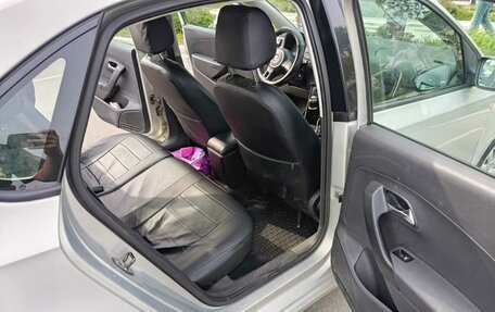 Volkswagen Polo VI (EU Market), 2011 год, 575 000 рублей, 3 фотография