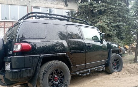 Toyota FJ Cruiser, 2012 год, 4 800 000 рублей, 5 фотография