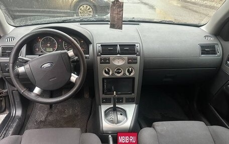 Ford Mondeo III, 2001 год, 290 000 рублей, 2 фотография