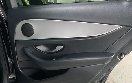 Mercedes-Benz E-Класс, 2019 год, 3 299 000 рублей, 6 фотография