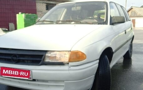 Opel Astra F, 1993 год, 150 000 рублей, 3 фотография