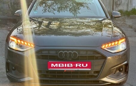 Audi A4, 2019 год, 3 050 000 рублей, 3 фотография
