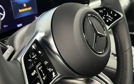 Mercedes-Benz V-Класс, 2024 год, 14 800 000 рублей, 13 фотография
