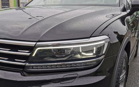 Volkswagen Tiguan II, 2018 год, 3 099 999 рублей, 4 фотография