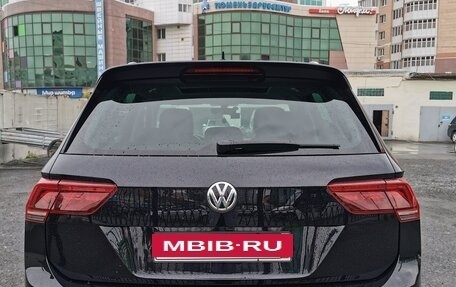 Volkswagen Tiguan II, 2018 год, 3 099 999 рублей, 7 фотография