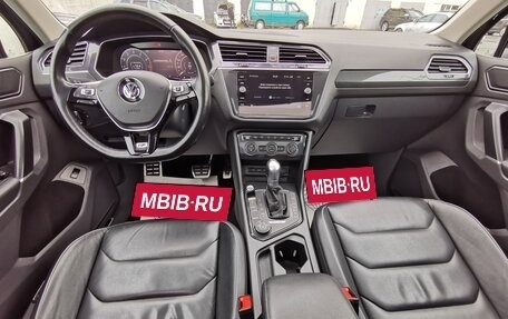 Volkswagen Tiguan II, 2018 год, 3 099 999 рублей, 13 фотография