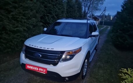 Ford Explorer VI, 2014 год, 1 750 000 рублей, 3 фотография