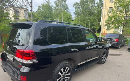Toyota Land Cruiser 200, 2019 год, 8 750 000 рублей, 2 фотография