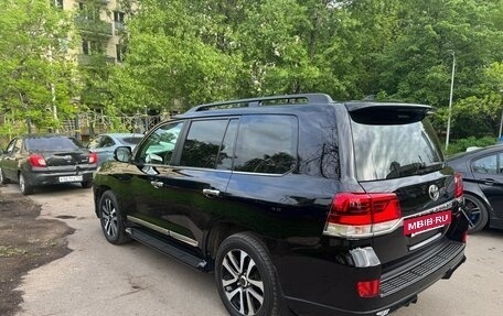 Toyota Land Cruiser 200, 2019 год, 8 750 000 рублей, 4 фотография