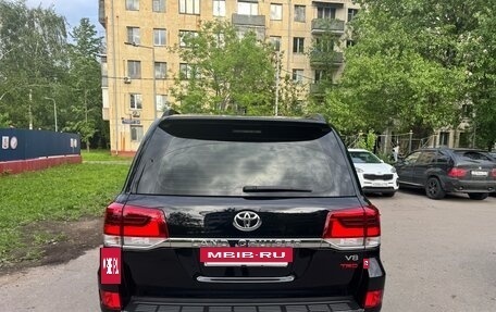 Toyota Land Cruiser 200, 2019 год, 8 750 000 рублей, 3 фотография