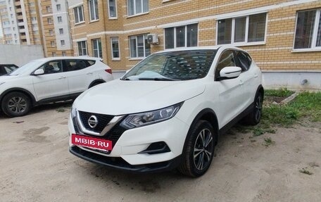 Nissan Qashqai, 2022 год, 2 250 000 рублей, 3 фотография