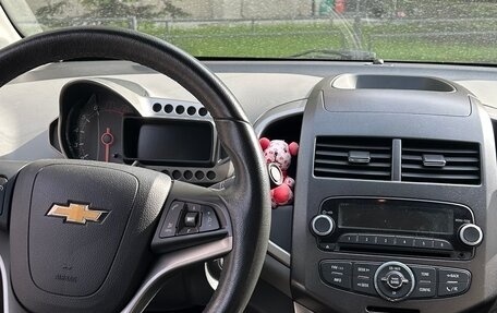 Chevrolet Aveo III, 2013 год, 600 000 рублей, 4 фотография