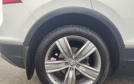 Volkswagen Tiguan II, 2018 год, 2 650 000 рублей, 7 фотография