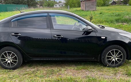KIA Rio IV, 2017 год, 1 120 000 рублей, 5 фотография