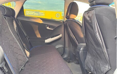 Toyota Prius, 2013 год, 1 299 000 рублей, 5 фотография