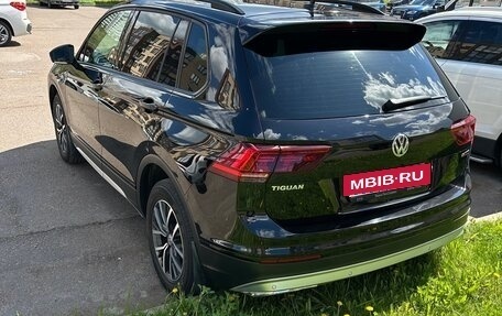 Volkswagen Tiguan II, 2018 год, 3 200 000 рублей, 8 фотография
