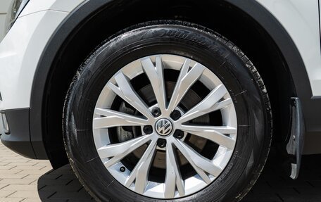 Volkswagen Tiguan II, 2020 год, 2 890 000 рублей, 8 фотография
