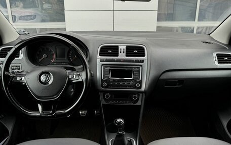 Volkswagen Polo VI (EU Market), 2016 год, 898 000 рублей, 12 фотография