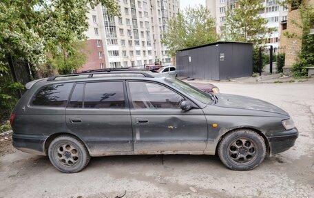 Toyota Caldina, 1994 год, 150 000 рублей, 2 фотография